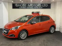 Used Peugeot 208 Allure 2017 Orange Hatchback