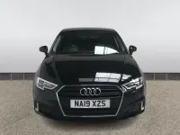 Używany Audi A3 Sport 116 KM (85 kW) 2019 Czarny Sedan/Limuzyna