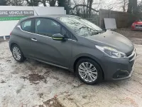 Used Peugeot 208 Active 82 HP (60 kW) 2015 Silver Hatchback