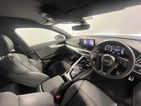 Used Audi A4 S-Line 204 HP (150 kW) 2023 Blue Estate