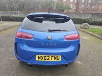 Begagnad Seat Leon Copa 105 HK (77 kW) 2012 Blå Halvkombi