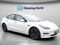 Used Tesla Model 3 Standard Range Plus 222 kW (302 HP) 2021 White Sedan