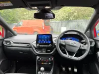 Usado Ford Puma ST-Line 123 HP (90 kW) 2020 Vermelho SUV
