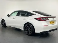Used Honda Civic Advance 2024 White Hatchback