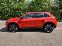 Usado Fiat 600 La Prima 114 kW (156 HP) 2024 Laranja Citadino