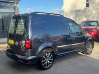 Used VW Caddy Highline 150 HP (110 kW) 2017 Blue MPV