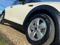 Used Mini Cooper Hatch 136 HP (100 kW) 2017 Hatchback