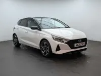 Used Hyundai i20 Ultimate 100 HP (73 kW) 2021 White Hatchback