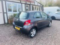 Used Toyota Yaris 2011 Grey Hatchback