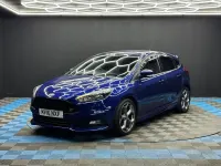 Used Ford Focus ST 250 HP (183 kW) 2016 Blue Hatchback
