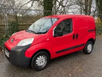 Gebraucht Peugeot Bipper S 2011 Rot Van / Kleinbus