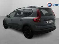 Used Dacia Jogger Extreme 141 HP (103 kW) 2025 MPV