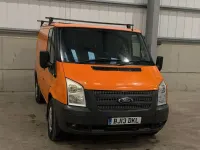 Used Ford Transit 100 HP (73 kW) 2013 Orange Van