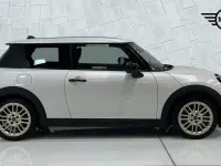 Used Mini Cooper Hatch 154 HP (113 kW) 2024 White Hatchback