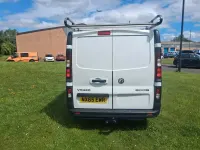 Used Vauxhall Vivaro 90 HP (66 kW) 2022 White MPV