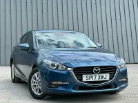 Used Mazda 3 118 HP (86 kW) 2017 Blue Hatchback