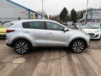 Gebraucht Kia Sportage 114 PS (83 kW) 2016 Silber SUV