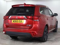 Used Mitsubishi Outlander 200 HP (147 kW) 2016 Red SUV