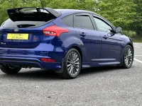 Used Ford Focus ST-Line 120 HP (88 kW) 2016 Blue Hatchback