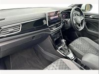 Used VW T-Roc R-line 150 HP (110 kW) 2024 White SUV