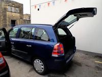 Used Vauxhall Zafira 105 HP (77 kW) 2007 Blue MPV