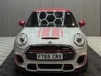 Usado Mini John Cooper Works Hatch 231 CV (169 kW) 2016 Plateado Utilitario