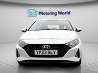 Used Hyundai i20 SE 99 HP (72 kW) 2023 White Hatchback