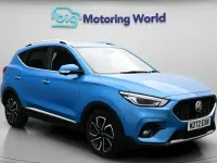 Usado MG ZS Exclusive 111 HP (81 kW) 2023 Azul SUV