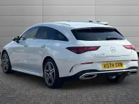 Used Mercedes CLA200 Shooting Brake Executive 175 HP (128 kW) 2024 Moonstone white Estate
