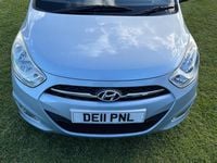 Used Hyundai i10 Style 86 HP (63 kW) 2011 Silver Hatchback