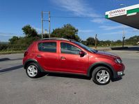 Used Dacia Sandero Lauréate 2014 Red Hatchback