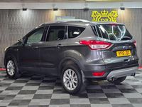 Usado Ford Kuga Titanium 2015 Gris SUV
