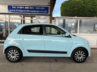 used Renault Twingo 1.0 SCE Play 5dr