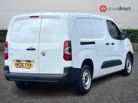 Nouă Vauxhall Combo S 100 CP (73 kW) 2026 Monovolum