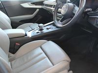 Begagnad Audi A4 Sport 187 HK (137 kW) 2017 Vit Kombi