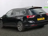 Used VW Passat SEL 150 HP (110 kW) 2022 Black Estate