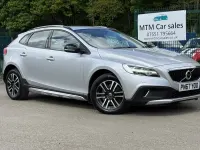 Used Volvo V40 CC Plus 120 HP (88 kW) 2017 Estate