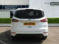 Used Ford S-MAX Titanium 190 HP (139 kW) 2022 Frozen white MPV