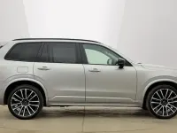 Usado Volvo XC90 Ultra 455 HP (334 kW) 2025 Prateado SUV