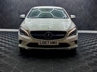Used Mercedes CLA180 122 HP (89 kW) 2017 White Sedan