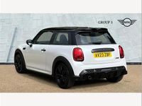 Used Mini Cooper Hatch 136 HP (100 kW) 2023 White Hatchback