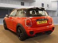 Used Mini John Cooper Works Chili 136 HP (100 kW) 2019 Chili red Hatchback