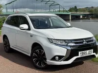Used Mitsubishi Outlander P-HEV 2015