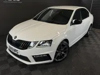 Used Skoda Octavia vRS 245 HP (180 kW) 2019 White Hatchback