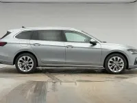 Neu Skoda Superb SE L 200 PS (147 kW) 2026 Silber Kombi