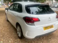 Used Citroën C4 Feel 100 HP (73 kW) 2017 White Hatchback