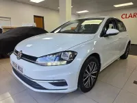 Used VW Golf VII SE 115 HP (84 kW) 2018 White Hatchback