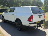 Used Toyota HiLux 150 HP (110 kW) 2022 White Pickup