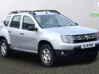 Usado Dacia Duster 114 HP (83 kW) 2018 Prateado SUV