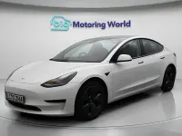 Used Tesla Model 3 Standard Range Plus 239 kW (325 HP) 2020 White Sedan
